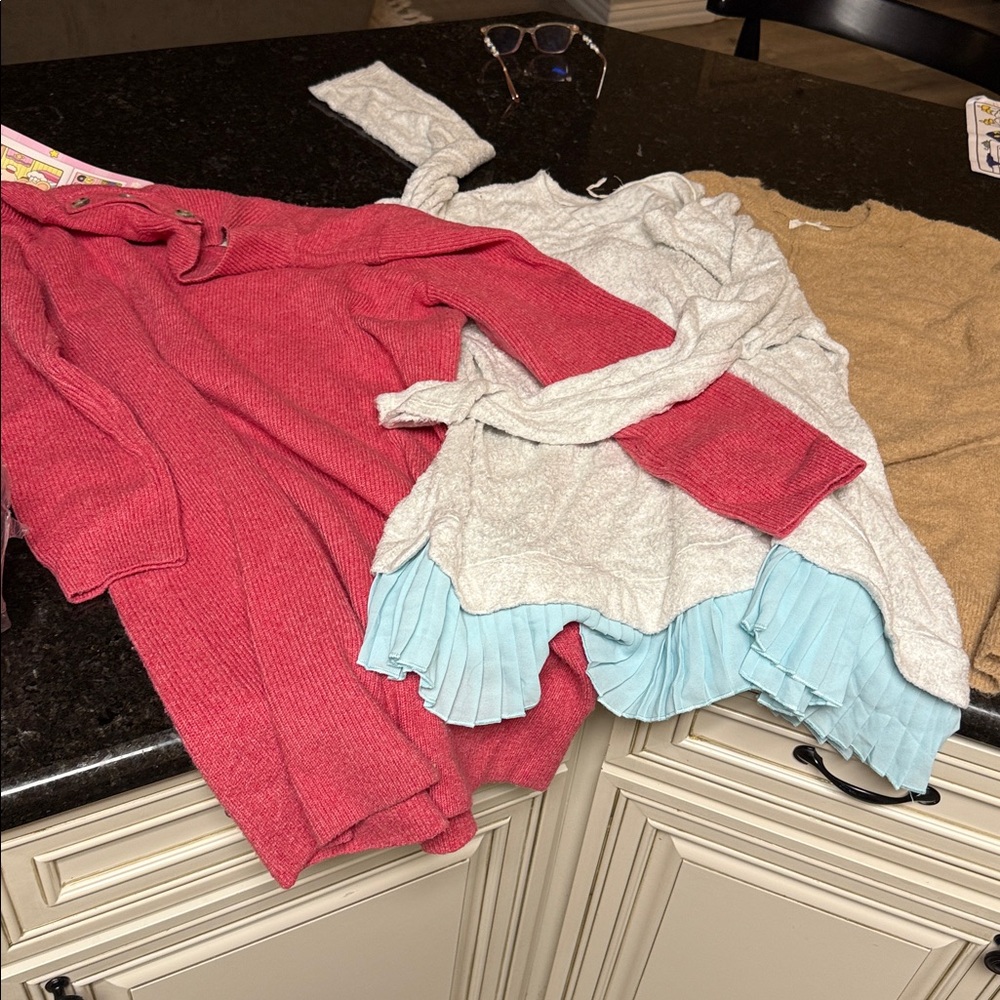 XL Sweaters - Picture 2 of 5